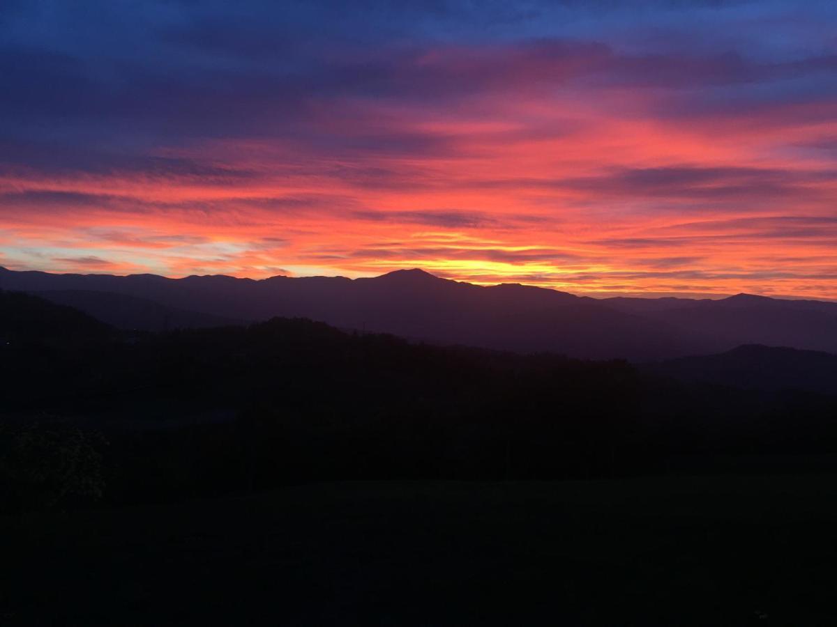Locanda Del Sole Montese Exterior foto